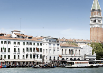 Get Married in Venice at Waterside 4 Stars Hotel